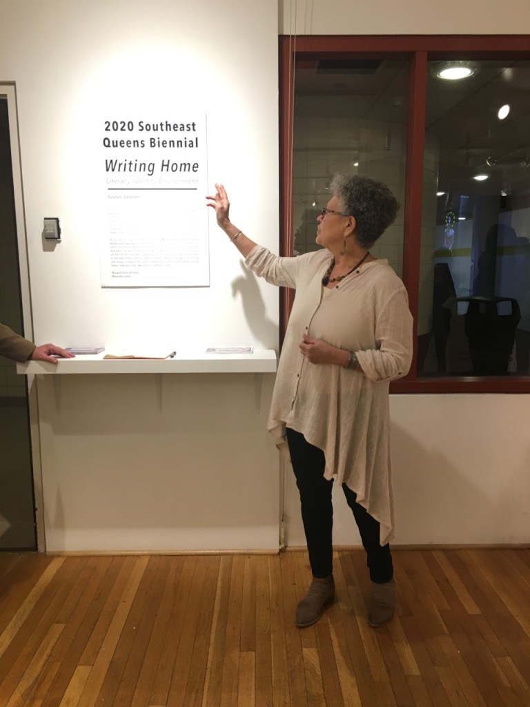 A person standing in a room

Description automatically generated